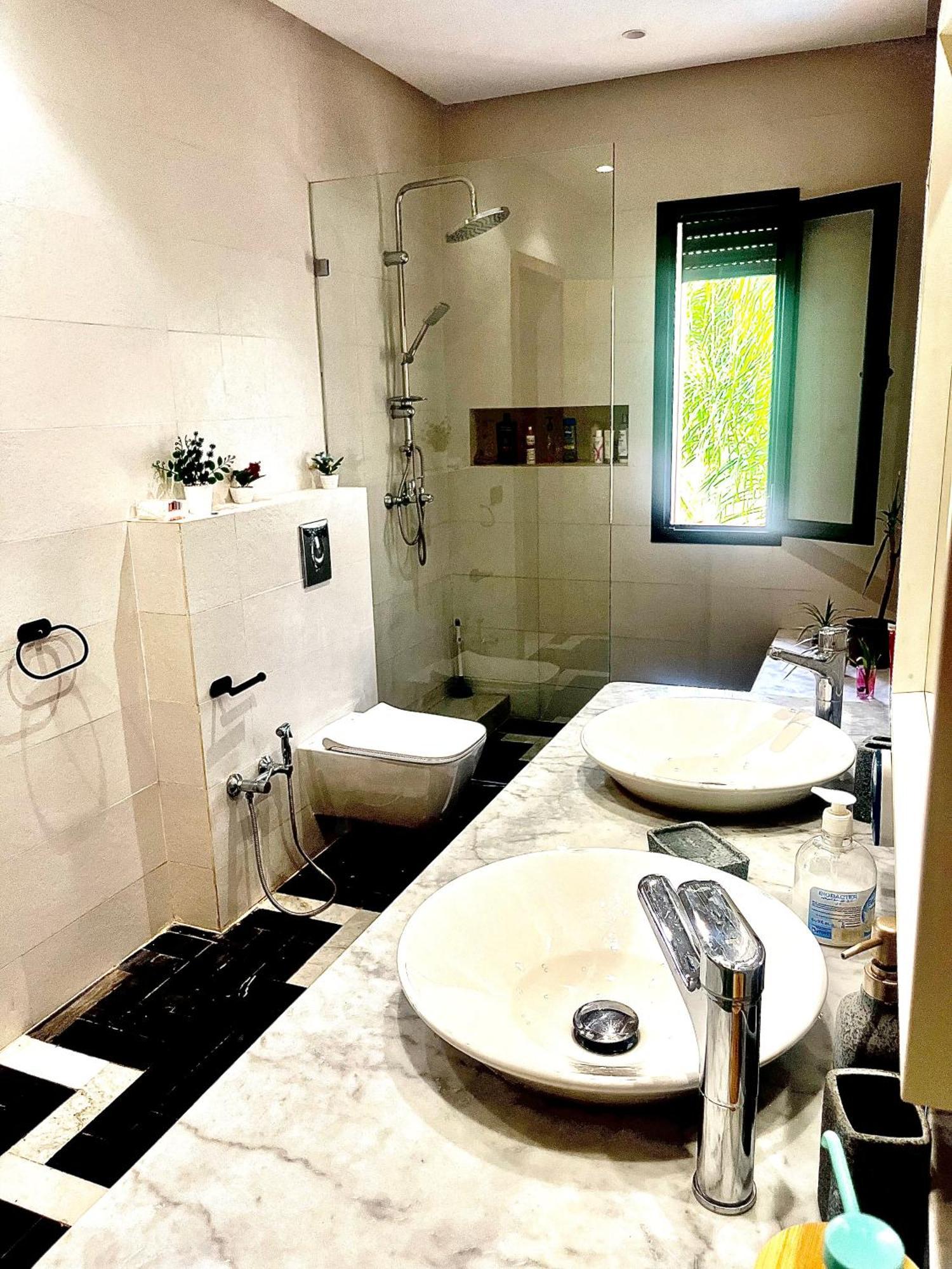 Villa Exotic Vip Family Only -housekeeper ,billard,ping-pong,piscine Privee *